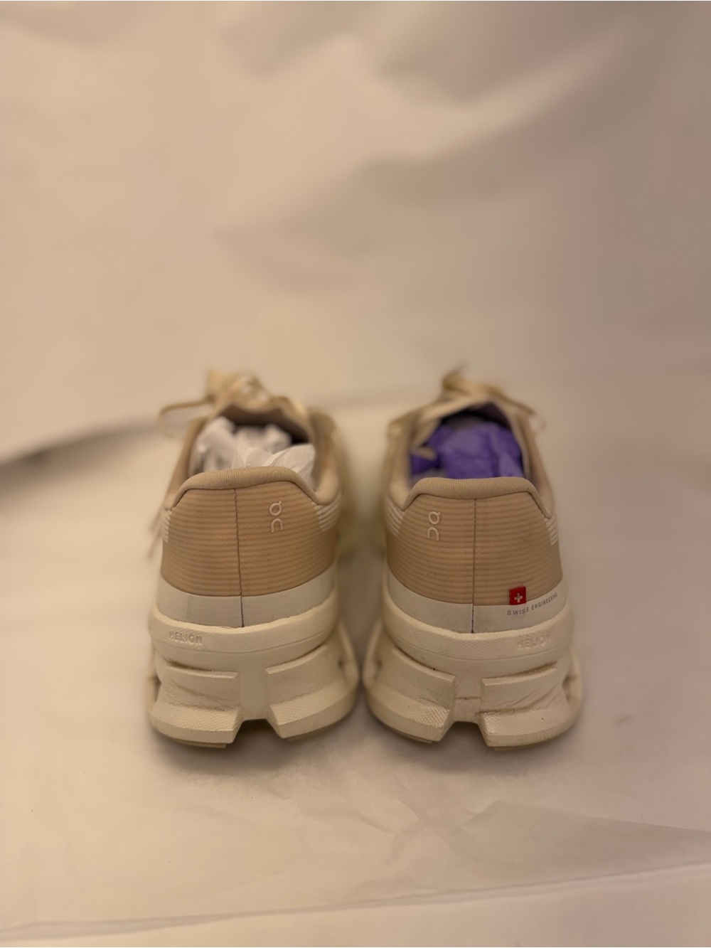 On Cloudmonster Void Sneaker in Dew & Ivory lace-up - Picture 4 of 7